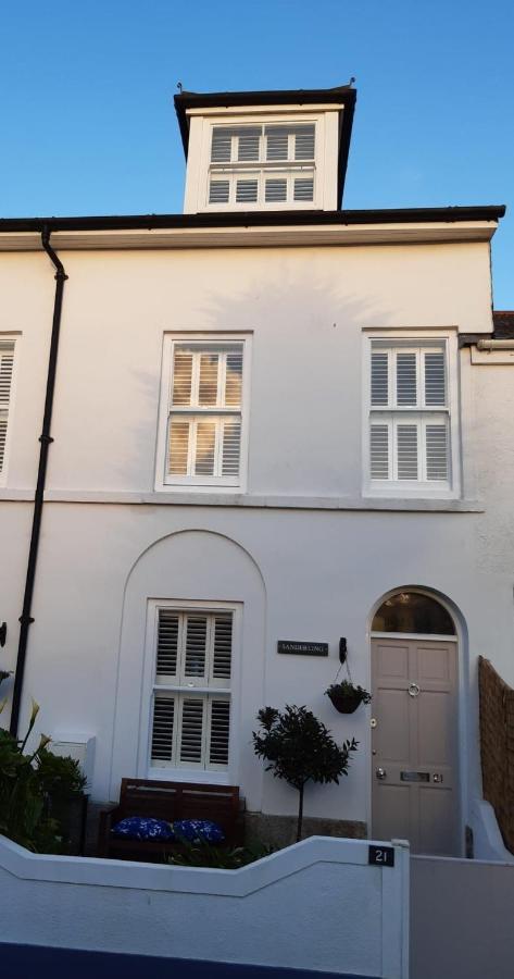Sanderling - Grade 2 Listed Georgian Townhouse By The Sea Hikkaduwa Dış mekan fotoğraf